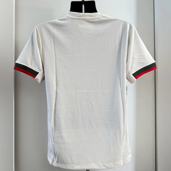 Nike White and Red Men's Jersey - Picture 2 of 2